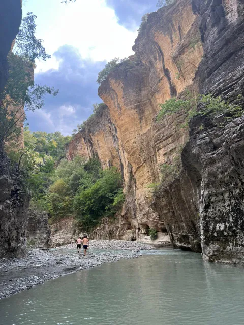 Inside Osum Canyon river passage